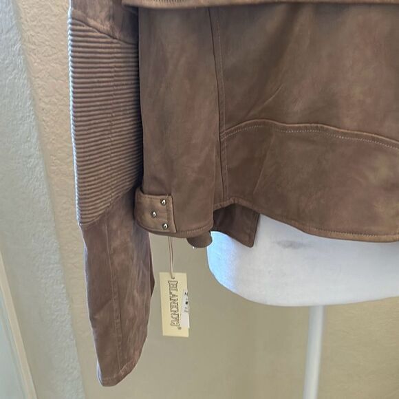 Blank NYC Womens Size Medium Motorcycle Biker Jacket Suede Tan Khaki NWT - Picture 10 of 10